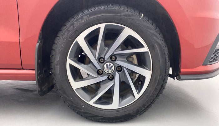 2020 Volkswagen Polo COMFORTLINE PLUS 1.0, Petrol, Manual, 9,784 km, Right Front Wheel