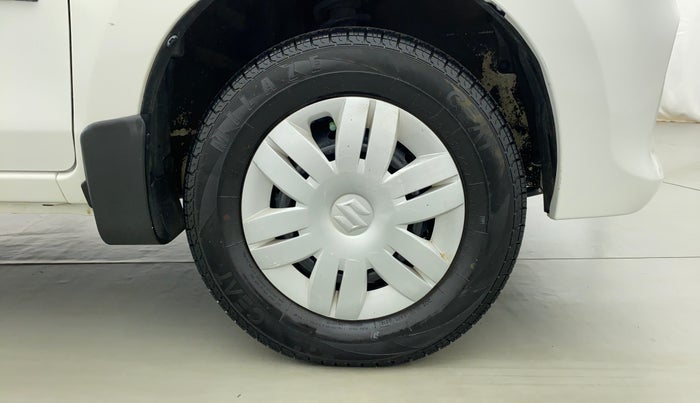 2018 Maruti Alto 800 VXI, Petrol, Manual, 28,468 km, Right Front Tyre