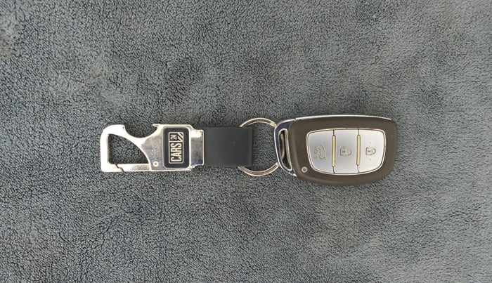 2014 Hyundai Elite i20 SPORTZ 1.2, Petrol, Manual, 1,05,481 km, Key Close Up
