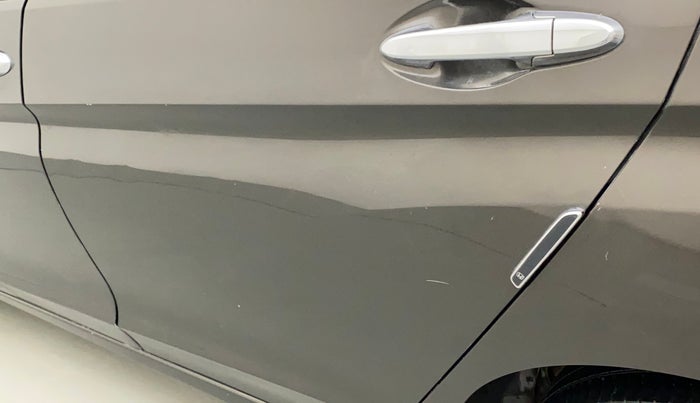 2017 Honda City 1.5L I-VTEC V MT, Petrol, Manual, 77,395 km, Rear left door - Slightly dented