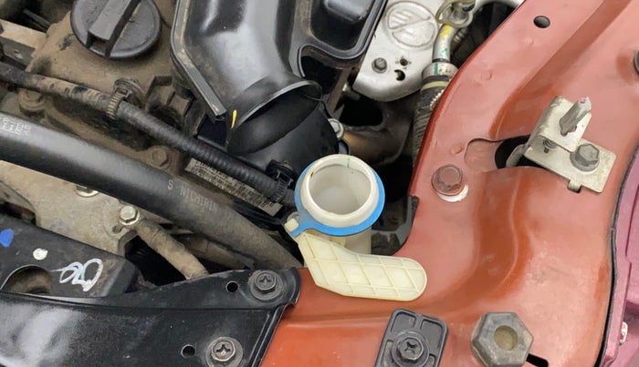 2015 Maruti Swift Dzire VXI, Petrol, Manual, 75,273 km, Front windshield - Wiper bottle cap missing