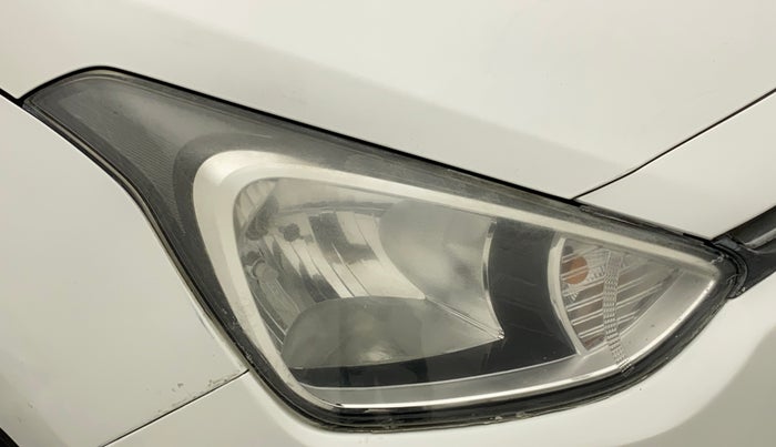 2014 Hyundai Xcent S (O) 1.2, Petrol, Manual, 82,284 km, Right headlight - Minor scratches
