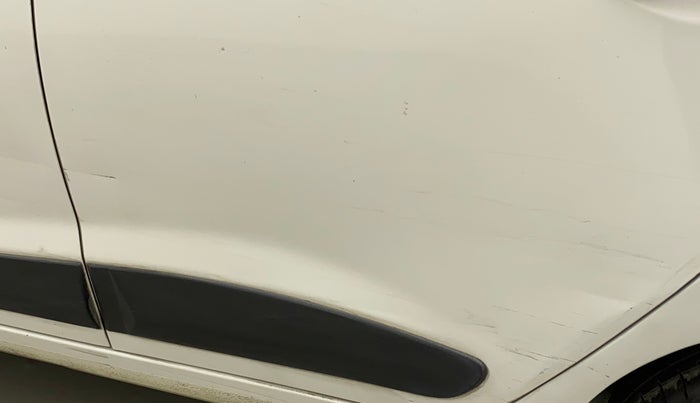 2014 Hyundai Xcent S (O) 1.2, Petrol, Manual, 82,284 km, Rear left door - Slightly dented