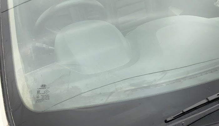 2014 Hyundai Xcent S (O) 1.2, Petrol, Manual, 82,284 km, Front windshield - Minor spot on windshield