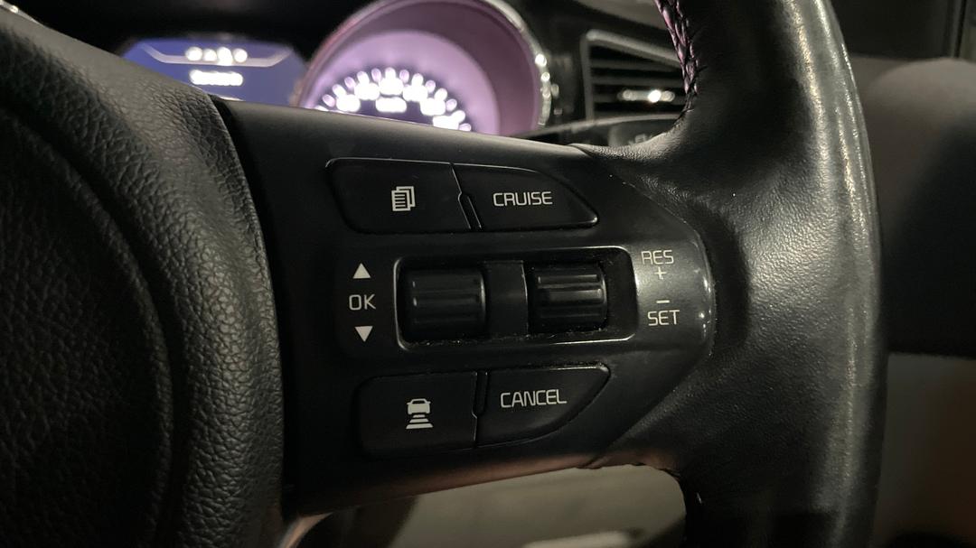 2018 Kia Carnival Platinum, Automatic, 143770 km, Cruise Control