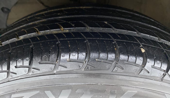 2019 Maruti Baleno DELTA 1.2 K12, Petrol, Manual, 19,417 km, Left Front Tyre Tread