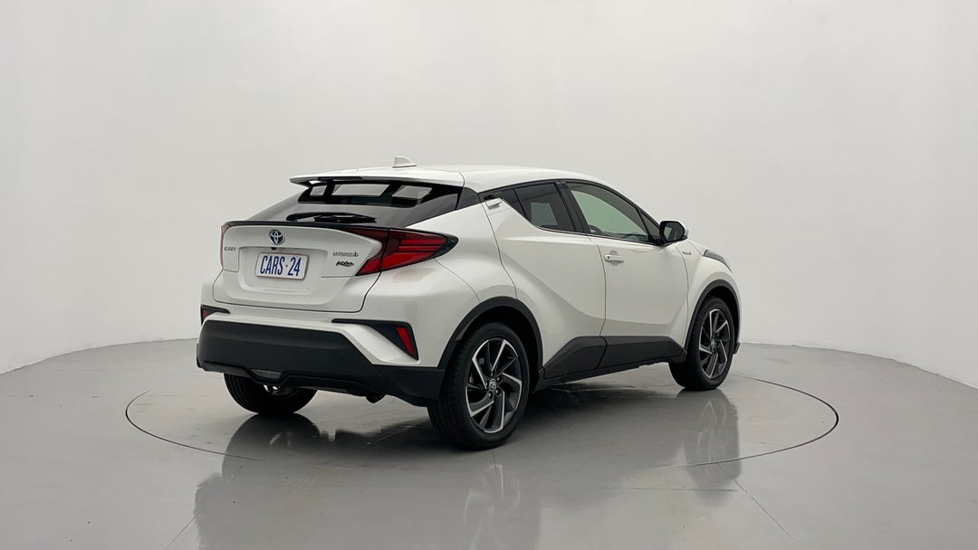 Right Back Diagonal (45- Degree) View