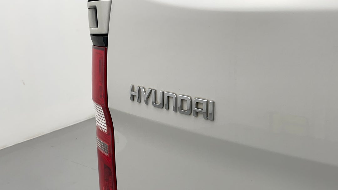 2019 Hyundai Iload 6s Liftback, Automatic, 95302 km, Badge (Boot Left Side)