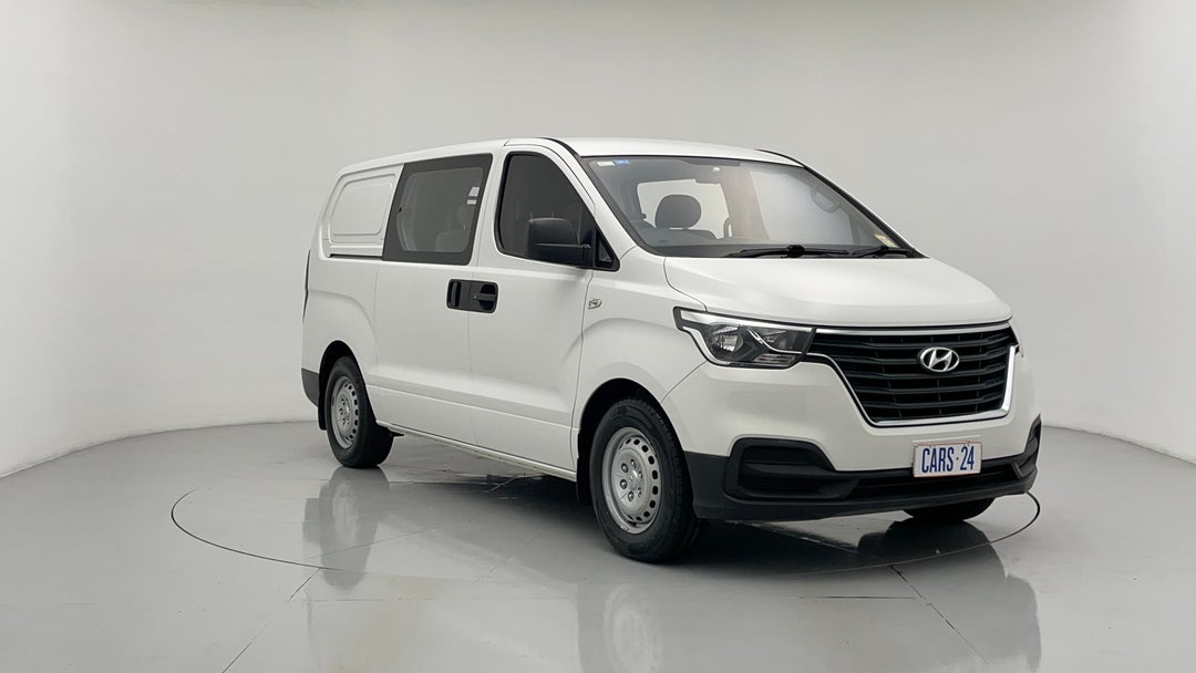 2019 Hyundai Iload 6s Liftback, Automatic, 95302 km, Right Front Diagonal (45- Degree) View