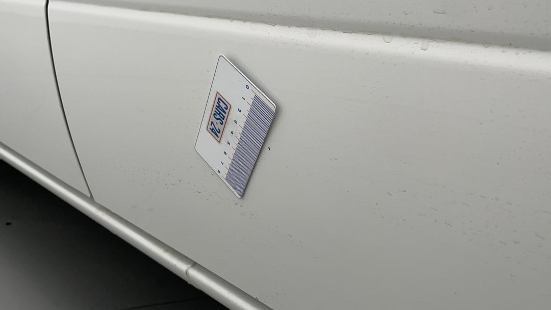 2019 Hyundai Iload 6s Liftback, Automatic, 95302 km, Doors Rear LHS Dent