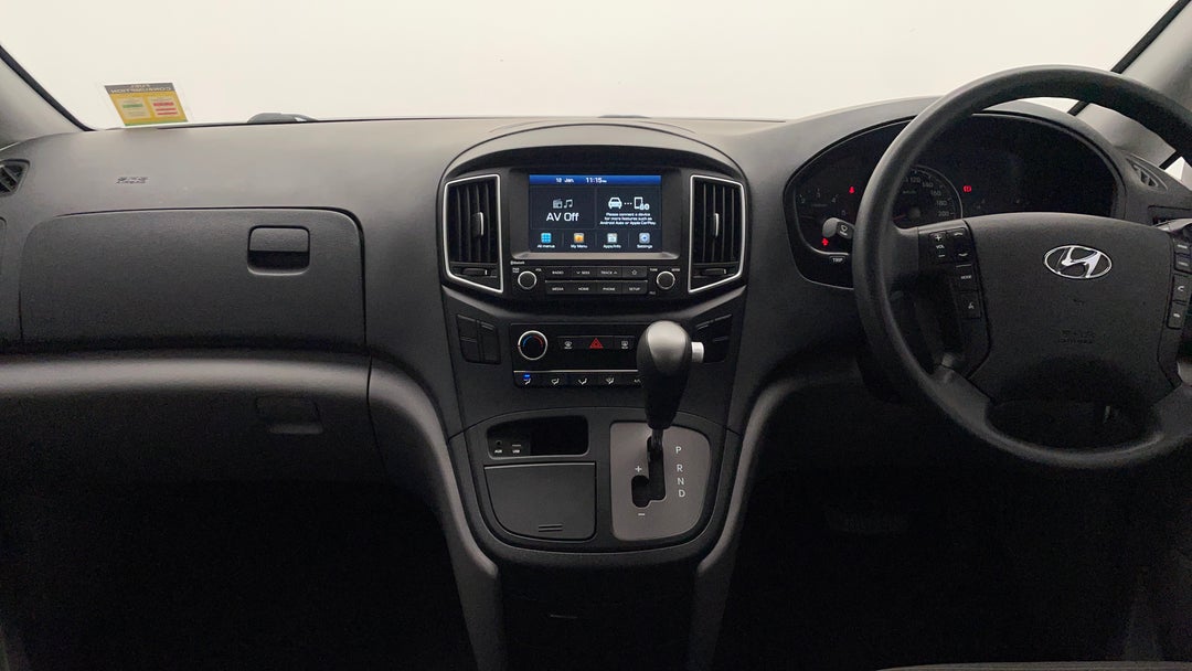 2019 Hyundai Iload 6s Liftback, Automatic, 95302 km, Dashboard View