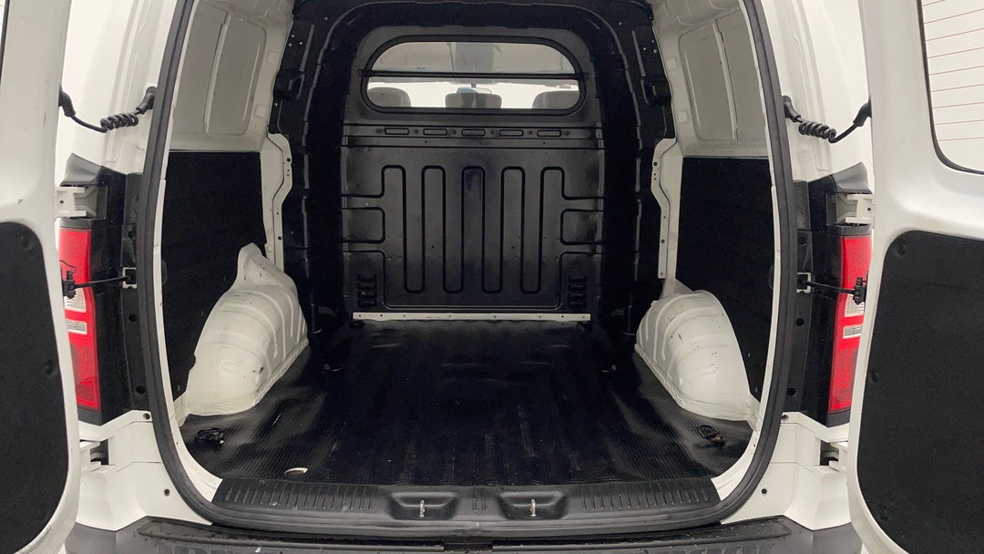 2019 Hyundai Iload 6s Liftback, Automatic, 95302 km, Boot Inside View