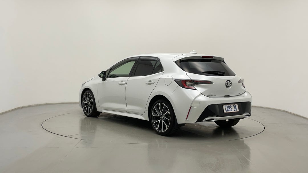 Left Back Diagonal (45- Degree) View