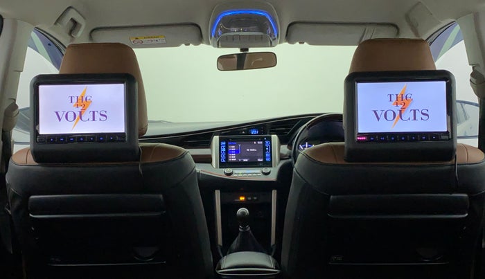 2018 Toyota Innova Crysta 2.4 VX 7 STR, Diesel, Manual, 37,200 km, Display Screen For Rear Passengers