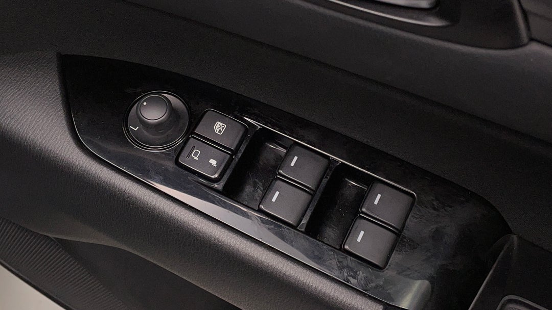 Drivers Side Door Panel Controls