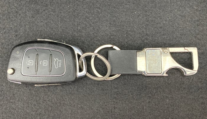 2014 Hyundai i20 MAGNA O 1.2, Petrol, Manual, 74,795 km, Key Close Up
