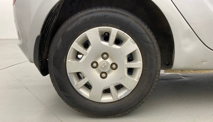 2014 Hyundai i20 MAGNA O 1.2, Petrol, Manual, 74,795 km, Right Rear Wheel