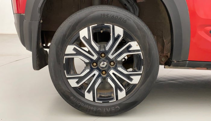 2021 Renault Kiger RXZ TURBO MT DUAL TONE, Petrol, Manual, 58,177 km, Right Rear Wheel