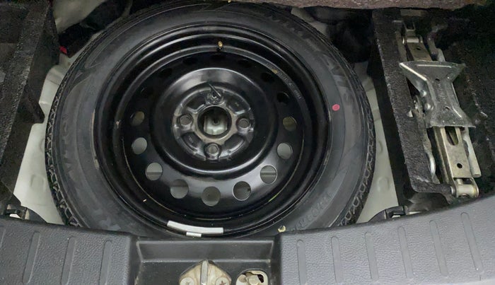 2013 Maruti Wagon R Stingray VXI, Petrol, Manual, 51,422 km, Spare Tyre