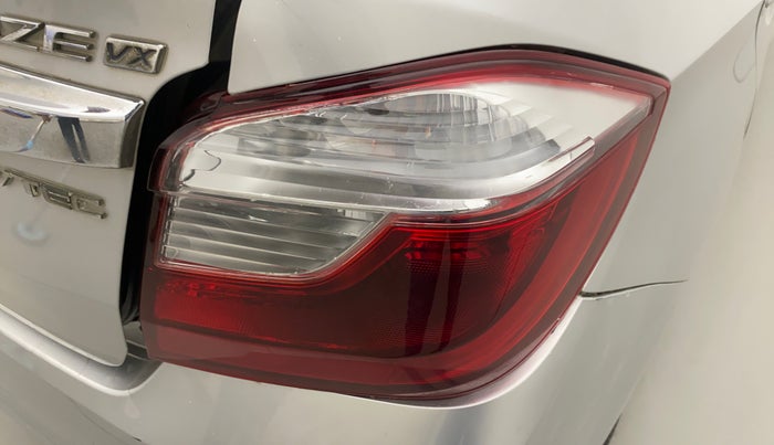 2017 Honda Amaze 1.2L I-VTEC VX, Petrol, Manual, 77,854 km, Right tail light - Reverse gear light not functional