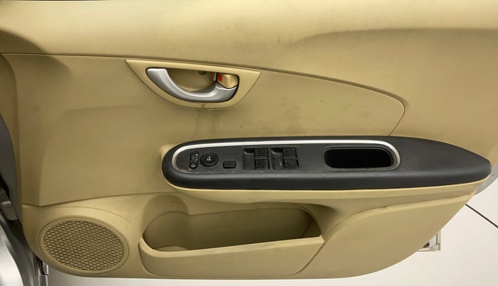 2017 Honda Amaze 1.2L I-VTEC VX, Petrol, Manual, 77,979 km, Driver Side Door Panels Control