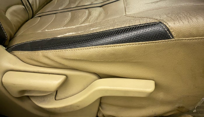 2017 Honda Amaze 1.2L I-VTEC VX, Petrol, Manual, 77,979 km, Driver Side Adjustment Panel