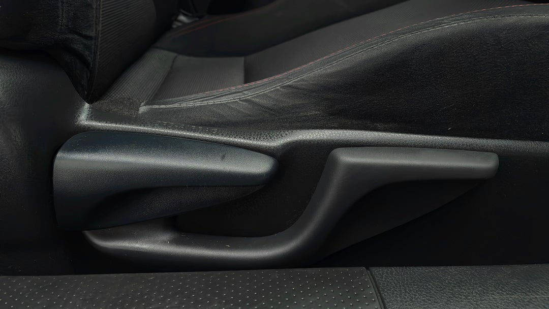 2013 Subaru Brz Brz, Automatic, 136354 km, Drivers Side Adjustment Panel