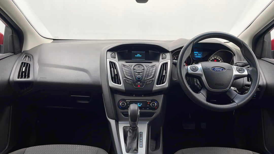 2014 Ford Focus Trend, Automatic, 97315 km, Dashboard View