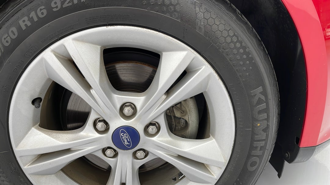 2014 Ford Focus Trend, Automatic, 97315 km, Wheels Rim Front RHS Scratch