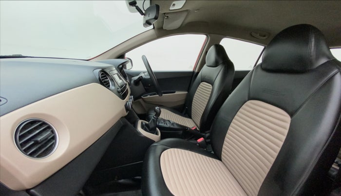 2018 Hyundai Grand i10 MAGNA 1.2 KAPPA VTVT, Petrol, Manual, 1,03,102 km, Right Side Front Door Cabin