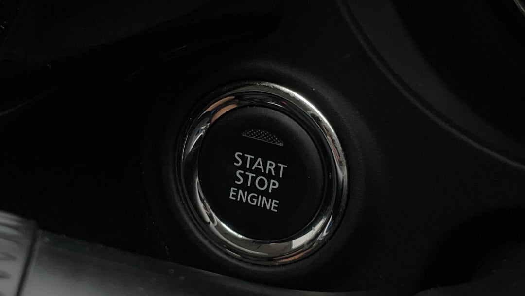 2017 Mitsubishi Outlander Ls 7 Seat (AWD), Automatic, 136770 km, Keyless / Button Start