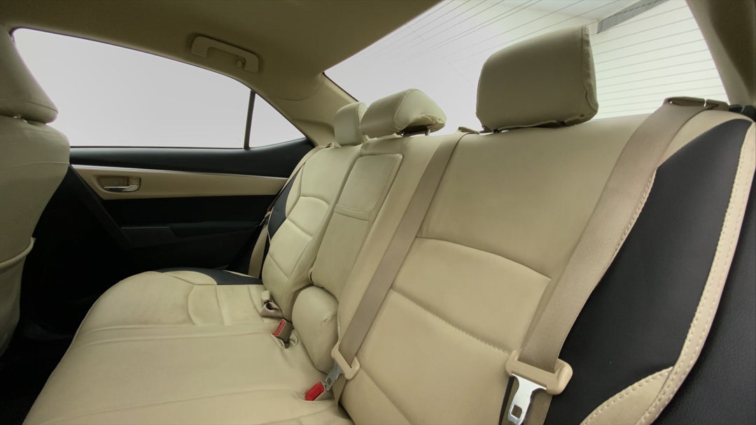 Right Side Rear Door Cabin