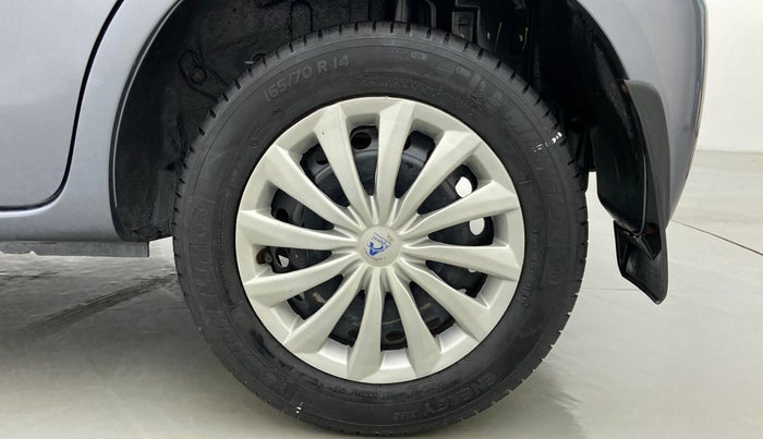 2013 Toyota Etios Liva D 4D GD, Diesel, Manual, Left Rear Wheel