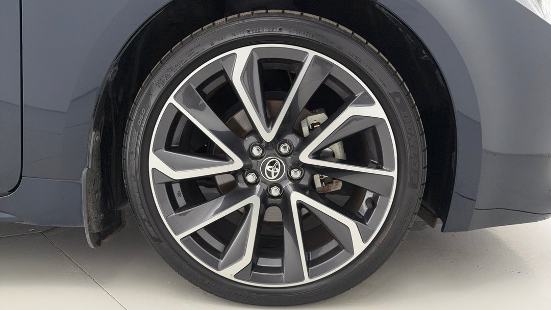 2021 Toyota Corolla Zr, Automatic, 39773 km, Right Front Wheel