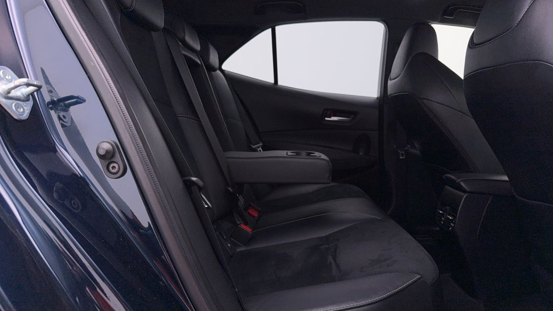 2021 Toyota Corolla Zr, Automatic, 39773 km, Right Side Rear Door Cabin View