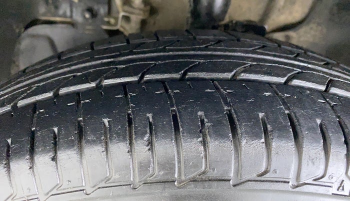 2018 Tata Tiago XE 1.2 REVOTRON, Petrol, Manual, 16,380 km, Left Front Tyre Tread