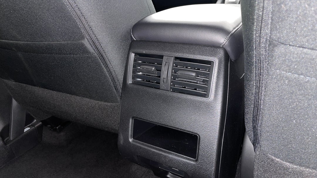 Rear A/C Vent