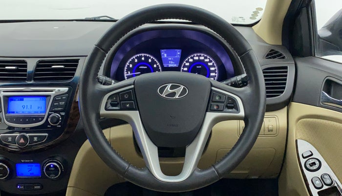 2014 Hyundai Verna FLUIDIC 1.6 VTVT SX OPT, Petrol, Manual, 29,928 km, Steering Wheel Close Up