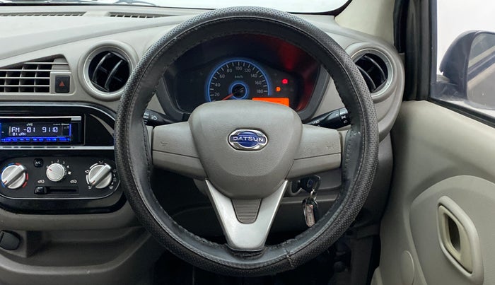 2016 Datsun Redi Go T (O), Petrol, Manual, 42,561 km, Steering Wheel Close Up