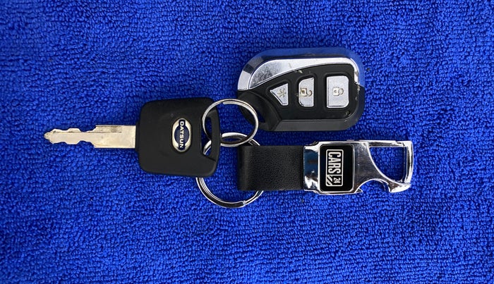 2016 Datsun Redi Go T (O), Petrol, Manual, 42,561 km, Key Close Up