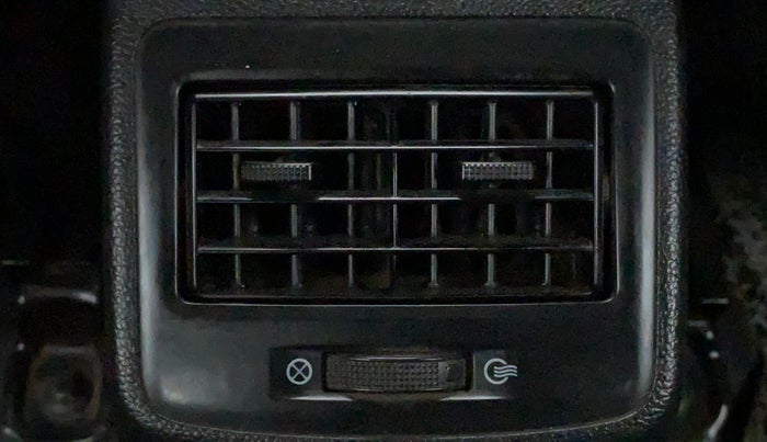2014 Hyundai Xcent SX AT 1.2 (O), Petrol, Automatic, 91,339 km, Rear AC Vents