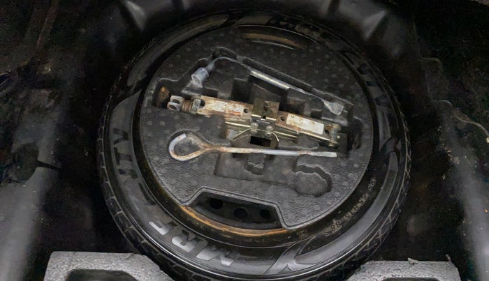 2015 Maruti Ciaz ZXI, Petrol, Manual, 81,778 km, Spare Tyre