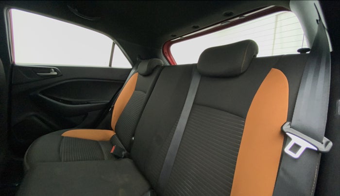 2017 Hyundai i20 Active 1.2 SX, Petrol, Manual, 61,047 km, Right Side Rear Door Cabin