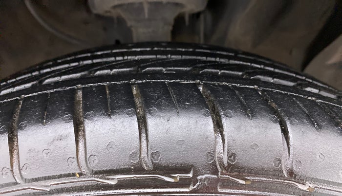 2018 Hyundai Creta SX PLUS 1.6 PETROL, Petrol, Manual, 13,046 km, Right Front Tyre Tread