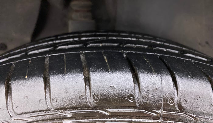 2018 Hyundai Creta SX PLUS 1.6 PETROL, Petrol, Manual, 13,046 km, Right Rear Tyre Tread