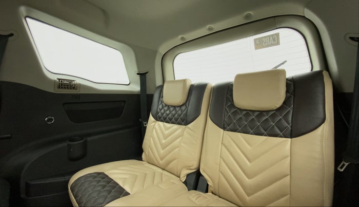 2019 Mahindra XUV500 W9, Diesel, Manual, 58,578 km, Third Seat Row ( optional )