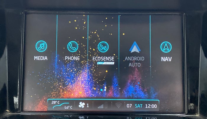 2019 Mahindra XUV500 W9, Diesel, Manual, 58,578 km, Apple CarPlay and Android Auto