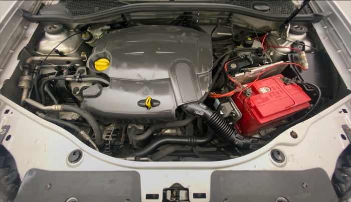 2015 Nissan Terrano XL (D), Diesel, Manual, 1,22,107 km, Open Bonet