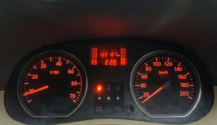 2015 Nissan Terrano XL (D), Diesel, Manual, 1,22,107 km, Odometer Image