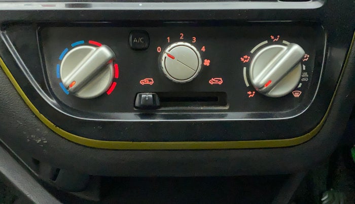 2017 Datsun Redi Go GOLD LIMITED EDITION, Petrol, Manual, 73,805 km, AC Unit - Car heater not working
